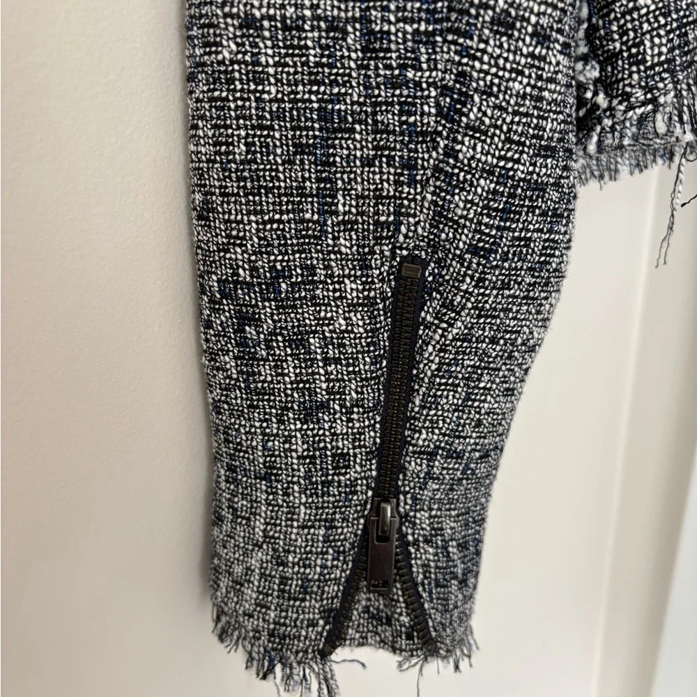 Banana Republic Navy and White Tweed Fringe Zip Jacket - Picture 5 of 11